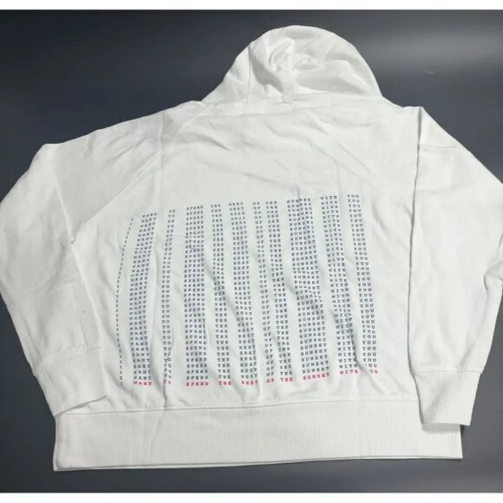 Sundry NWT Soft White Hoodie with Heart & Print 'Sunset with You